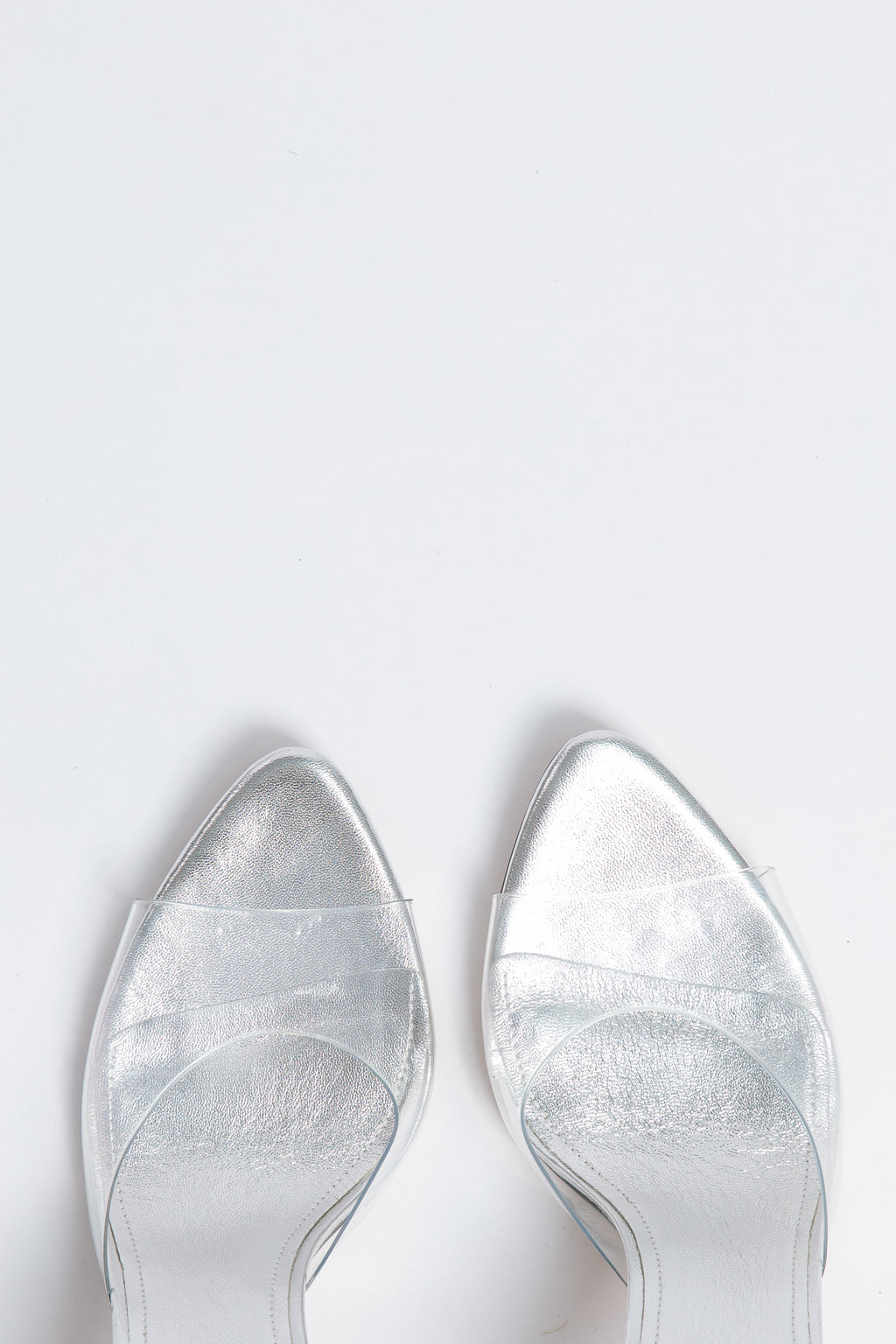 Allure Heel silver sheepskin leather with Heart Buckle