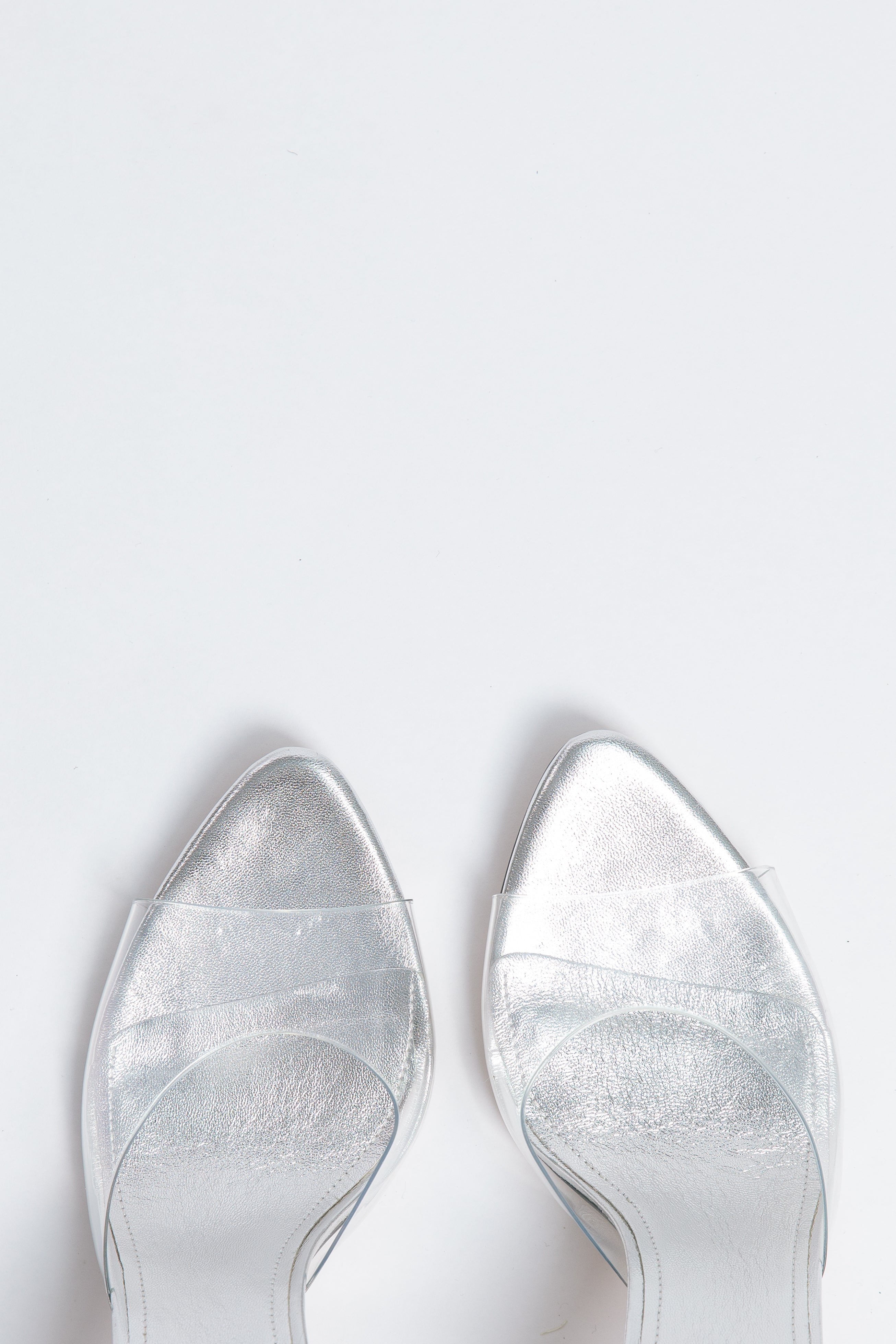 Allure Heel silver sheepskin leather with Heart Buckle