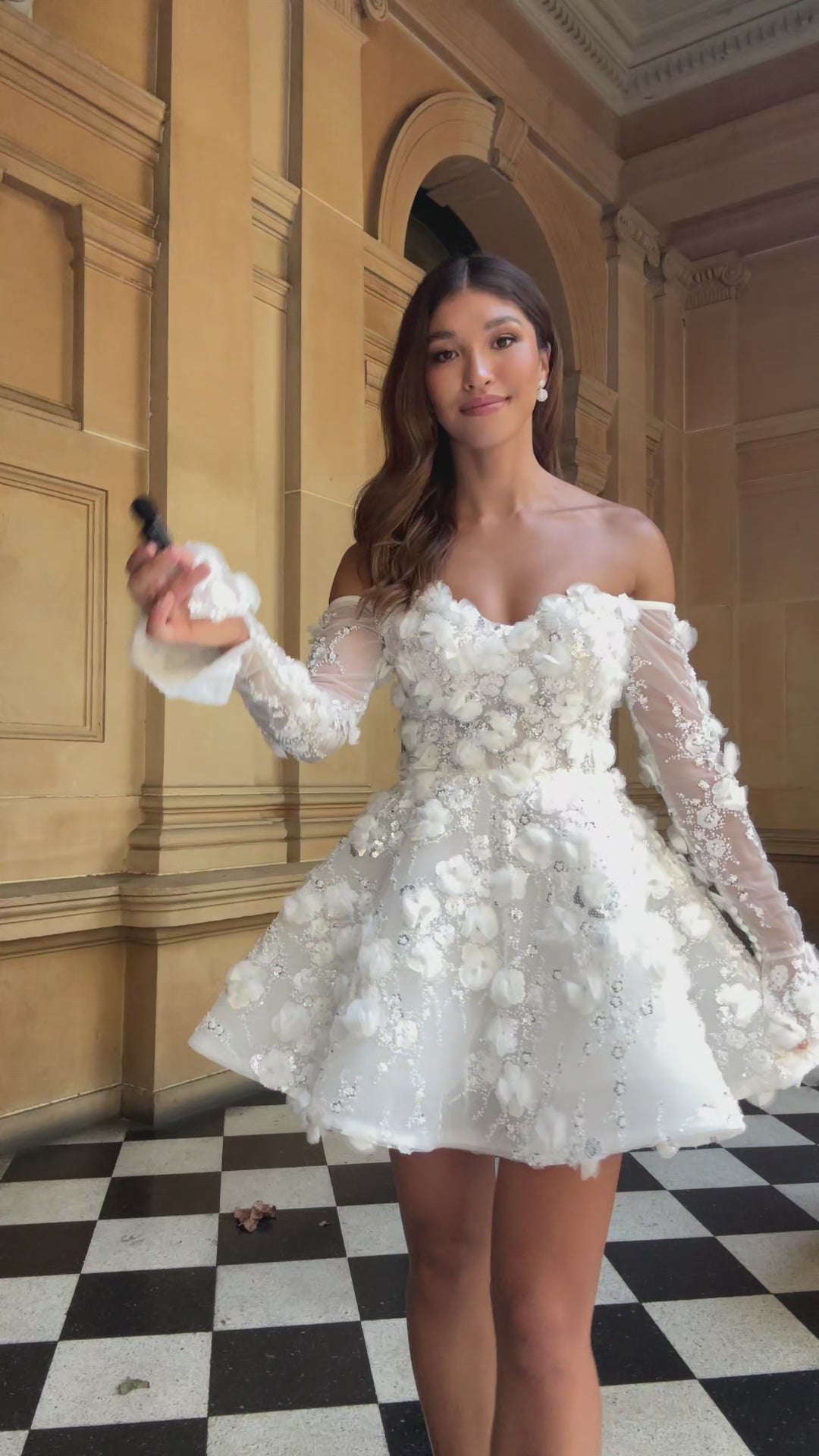 Short wedding dress -Jardin Princess 3D Flower Appliqué Mini Dress